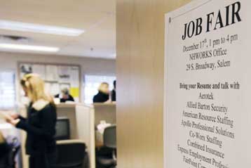 Περισσότεροι νέοι άνεργοι στις ΗΠΑ, πτώση της οικοδομικής δραστηριότητας