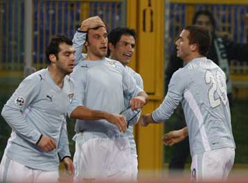 Στην τετράδα η Λάτσιο και περιμένει την αντίπαλό της