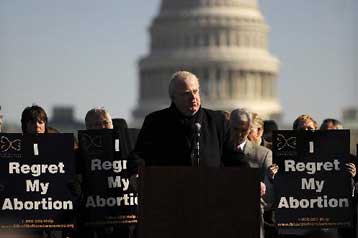 Υπεγράφη από τον Ομπάμα το διάταγμα που αλλάζει το καθεστώς για τις αμβλώσεις