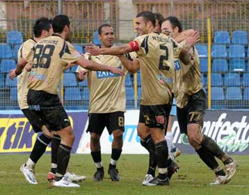 Αστραψε και βρόντηξε ο ΠΑΣ με… οκτάρα επί της Καλλιθέας