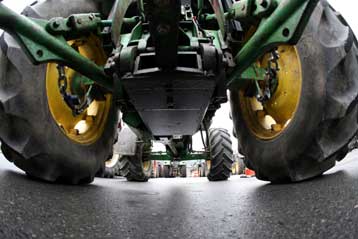 Έκλεισε ο Ισθμός από αγρότες και κτηνοτρόφους