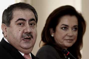 Δεν απέκλεισε η Ντ.Μπακογιάννη να φιλοξενήσει η Ελλάδα κρατούμενους του Γκουαντάναμο