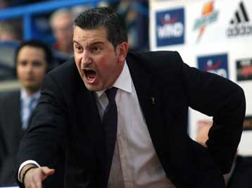 Δεν άντεξε ο Πανελλήνιος στη Μόσχα, 91-84 από τη Ντιναμό