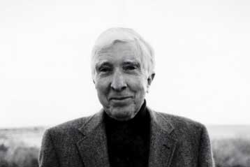 Πέθανε ο Αμερικανός συγγραφέας Τζον Απντάικ