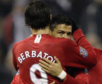 Επίδειξη… πρωτιάς από την Μάντσεστερ, στη δεύτερη θέση η Αστον Βίλα