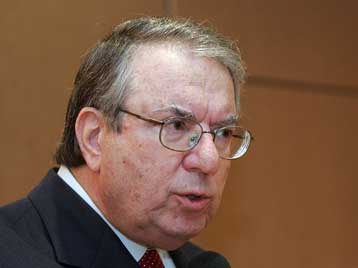 Ο Γ.Μπαμπινιώτης πρόεδρος του Συμβουλίου Πρωτοβάθμιας και Δευτεροβάθμιας Εκπαίδευσης