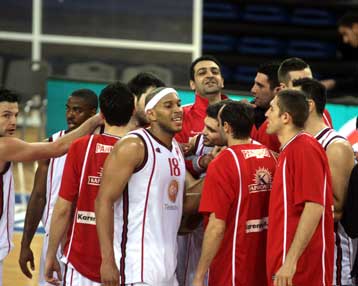 Αγριεμένος «πάνθηρας» ο Πανιώνιος πήρε εύκολη νίκη με 88-67 επί της ΑΕΚ