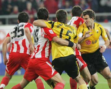 Το ντέρμπι του ΟΑΚΑ σε… κιτρινόμαυρο και ερυθρόλευκο φόντο