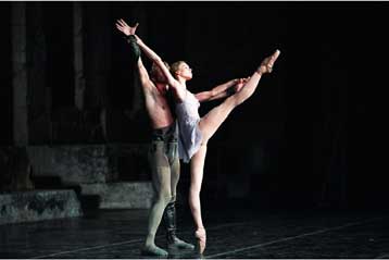 Το Μπαλέτο και η Ακαδημία Μπολσόι ενώνουν τις δυνάμεις τους στην Αθήνα