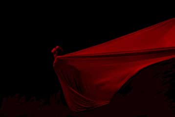 Η «Κόκκινη Ζιζέλ» από το Χοροθέατρο Μπόρις Αϊφμαν στο Μέγαρο Μουσικής Αθηνών