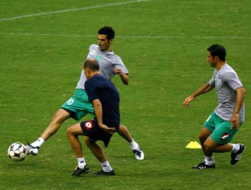 Με άνεση η Ομόνοια, ξέφυγε από την… ουρά η ΑΕΠ