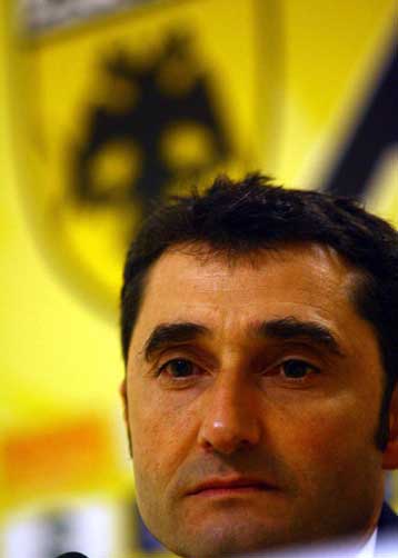 Δεν… πανηγυρίζει ακόμα τίτλο ο Βαρβέρδε, λυπάται για το σκορ ο Μπάγεβιτς