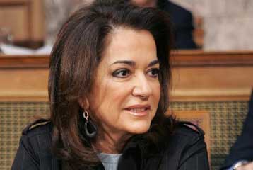 Αντίθετη με τις πρόωρες εκλογές η Ντόρα Μπακογιάννη