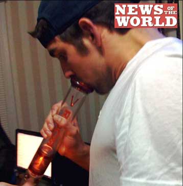 Μετά τα οχτώ χρυσά μετάλλια, φωτογραφία καπνίζοντας μαριχουάνα για τον Φελπς