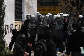 Επεισοδιακή συνεδρίαση του Δημοτικού Συμβουλίου της Αθήνας