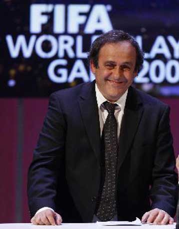 Συγχαρητήρια Πλατινί σε Πιλάβιο και… επίθεση από Μητρόπουλο