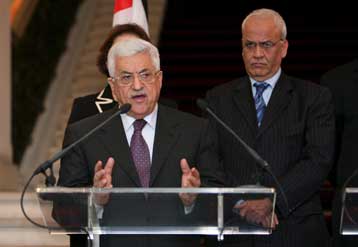 Μειώνονται οι ευκαιρίες για λύση του Μεσανατολικού στη βάση δύο κρατών, λέει ο Αμπάς