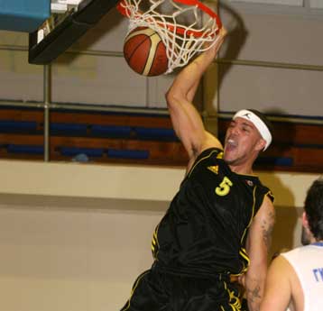 Θλάση ο Μάρσαλ και ο Ματσόν… προετοιμάζει τον Ράιτ