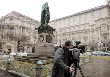 Κοινή δέσμευση για διπλωματική προσέγγιση του Ιράν στη συνάντηση των «Έξι»