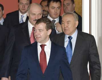 Πρώην σοβιετικές δημοκρατίες αποφάσισαν να σχηματίσουν κοινές στρατιωτικές δυνάμεις