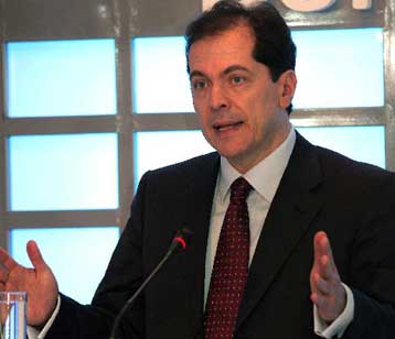 Αύξηση του μετοχικού κεφαλαίου της Εμπορικής κατά 850 εκατ. ευρώ προτείνει το ΔΣ