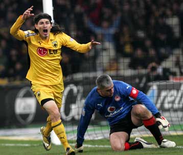 Και γαλλικές «σειρήνες» για την απόκτηση του Μπλάνκο από την ΑΕΚ