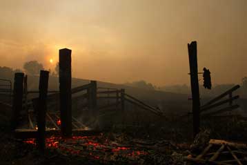 Νεκρούς από τις δεκάδες πυρκαγιές μετρά η Αυστραλία