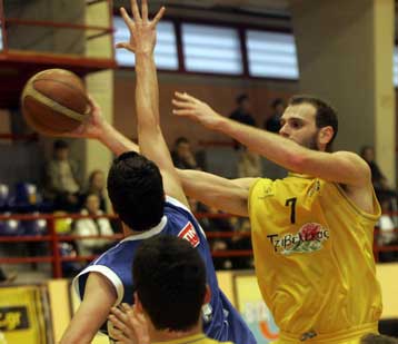 Μέσω Ρεθύμνου συνεχίστηκε το ταξίδι προς την Α1 για το Περιστέρι