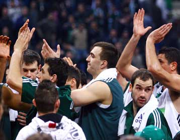 «Χιλιάρης» ο ΠΑΟ με τον Πανιώνιο, με το ζόρι ο Ολυμπιακός τον ΠΑΟΚ