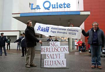 Σφοδρή πολιτική αντιπαράθεση στην Ιταλία για το δικαίωμα της Ελουάνα στην ευθανασία