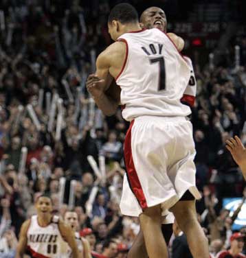 Εσπασαν και άλλο αήττητο οι Λέικερς, δεύτερη συνεχόμενη ήττα για Σέλτικς