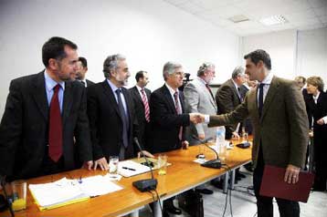 Με τους προέδρους των ΤΕΙ συναντάται ο Αρης Σπηλιωτόπουλος