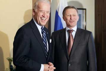 Έτοιμη για συνεργασία με τις ΗΠΑ για τον πυρηνικό αφοπλισμό δηλώνει η Μόσχα