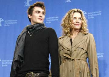 «Παρών» από τον Στίβεν Φρίαρς στην Μπερλινάλε με την ταινία «Σερί»