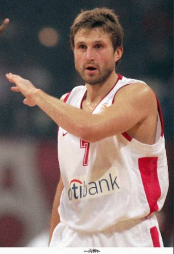 Η ΕΟΔΕΑΚ… κρατά δεμένους Ολυμπιακό και Ματσιγιάουσκας