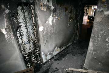 Προβληματίζει την ΕΛ.ΑΣ. μπαράζ εμπρηστικών επιθέσεων στην Αθήνα