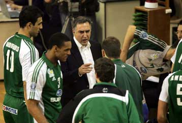 «Δεν είμαστε καλή ομάδα» είπε ο Λεώνης για τον Παναθηναϊκό… παρά τον θρίαμβο