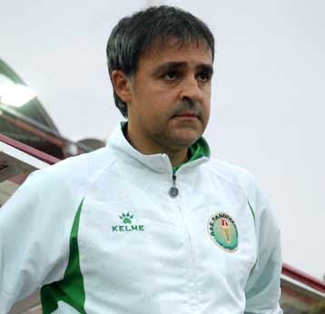 Απαγορεύονται τα λάθη από τον Φερέρα κόντρα στη Λάρισα