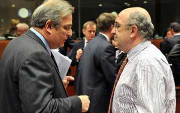 Μέχρι το 2010 η μείωση του ελλείμματος κάτω από το 3%, επιμένει η Κομισιόν