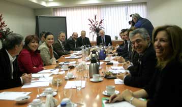 Σε περίοδο εκλογικής ετοιμότητας εισέρχεται το ΠΑΣΟΚ