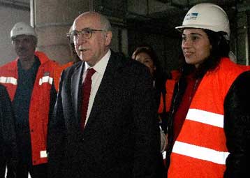 Έξι κατασκευαστικές εκδήλωσαν ενδιαφέρον για την επέκταση του Μετρό στον Πειραιά