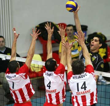 «Αλωσε» και το Ρέντη ο Αρης, άνετα Παναθηναϊκός και Λαμία