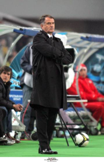 Καλά λόγια για Ταχτσίδη αλλά και παράπονα για άλλους από τον Μπάγεβιτς