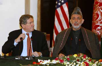 Με τη συμμετοχή του Αφγανιστάν οι συσκέψεις στις ΗΠΑ για τον πόλεμο στην περιοχή