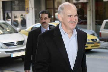 Η προστασία της μεσαίας τάξης και των αδύναμων, προτεραιότητα του ΠΑΣΟΚ