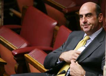 Αποφασισμένος να διεκδικήσει επανεκλογή του δηλώνει ο Γιώργος Βουλγαράκης