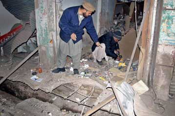 Νέοι σοροί ανακαλύφθηκαν από τη ρίψη πυραύλου στο Πακιστάν τον περασμένο Δεκέμβριο