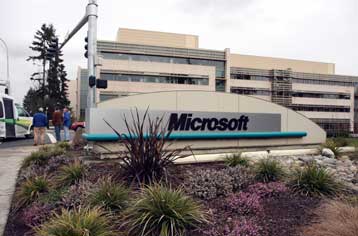 Τη δική της αλυσίδα καταστημάτων ετοιμάζει η Microsoft