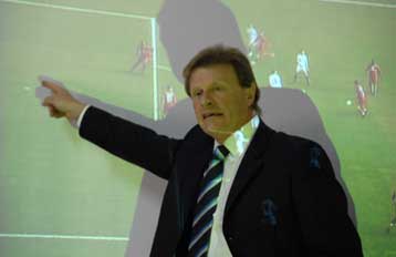 Παραιτήθηκε ο αρχιδιαιτητής της ΚΕΔ Γιώργος Ψυχομάνης