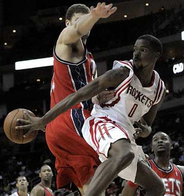 Συντριβή των Κλίπερς με 140-100 από τους Σανς